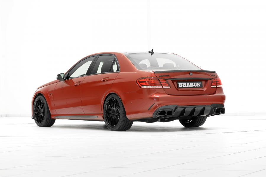  Mercedes-Benz E63 AMG by Brabus 2014 года  (фото 36 из 65)